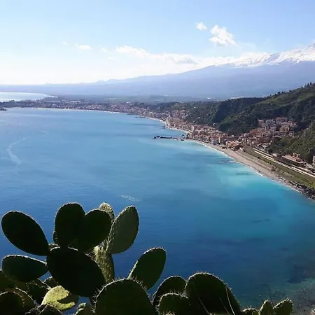 Sole Mare Oda ve Kahvaltı Giardini Naxos