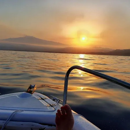 לינה וארוחת בוקר Sole Mare